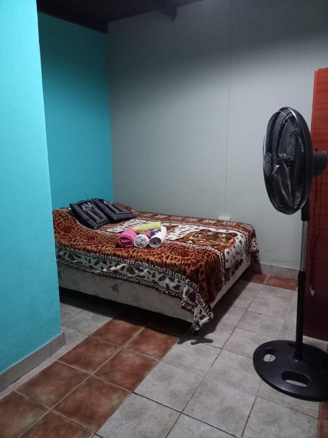 La Casita De Abu! Lägenhet Salta Exteriör bild